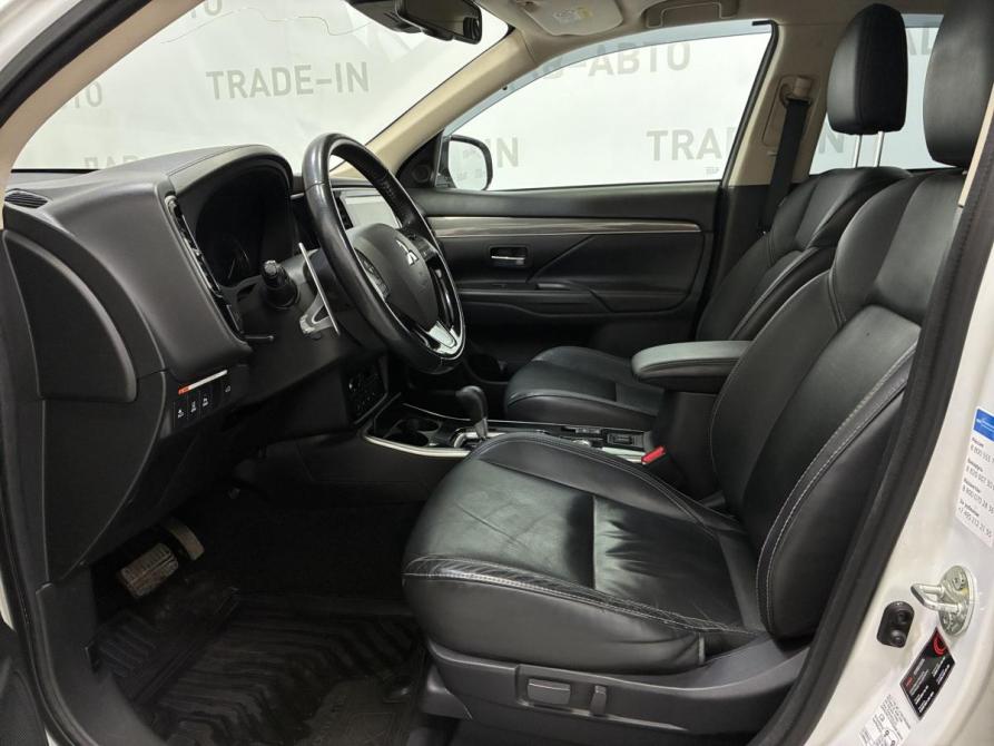 Mitsubishi Outlander III Рестайлинг 3 Пермь  - изображение 9