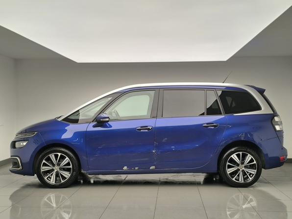 Citroen C4 Picasso II Рестайлинг с пробегом 2017 года, цена 1 098 000 рублей, 155398 км, компактвэн, Автокод Объявления