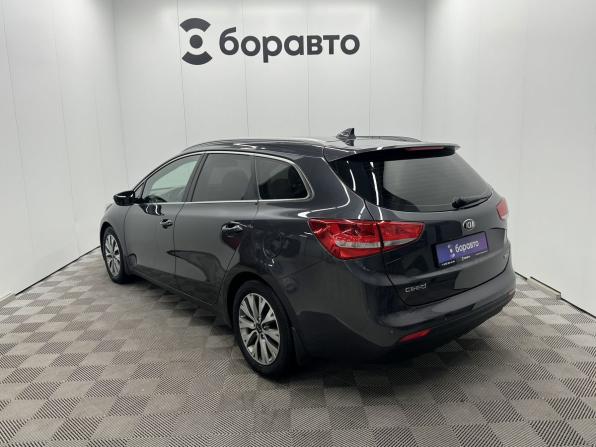 Kia Ceed II Рестайлинг с пробегом 2018 года, цена 1 380 000 рублей, 141532 км, универсал, Автокод Объявления