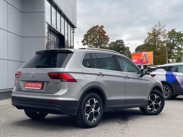 Volkswagen Tiguan II с пробегом 2019 года, цена 2 399 000 рублей, 85000 км, внедорожник, Автокод Объявления