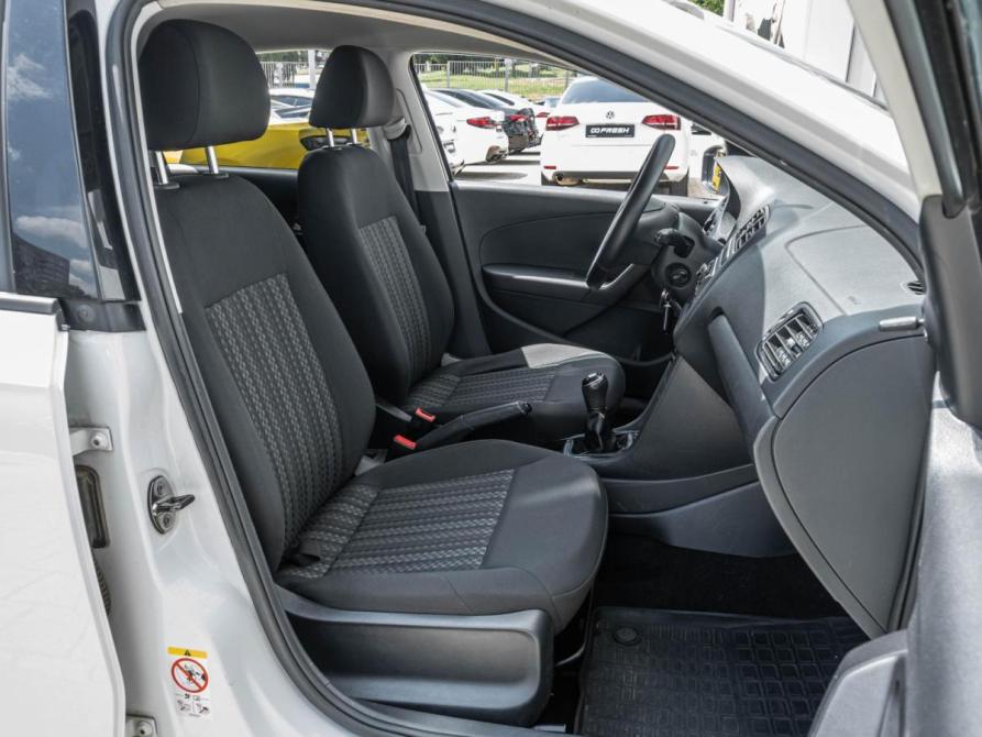 Volkswagen Polo V Рестайлинг Ставрополь  - изображение 8