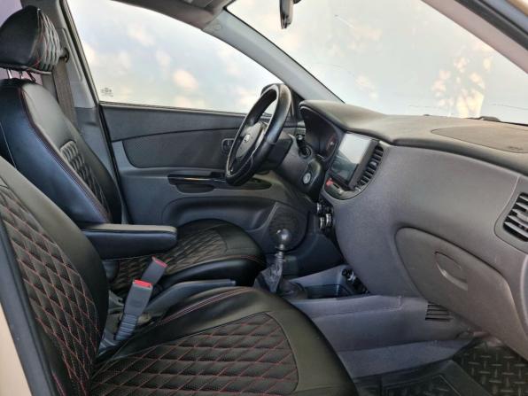 Kia Rio II Рестайлинг с пробегом 2011 года, цена 450 000 рублей, 179768 км, седан, Автокод Объявления