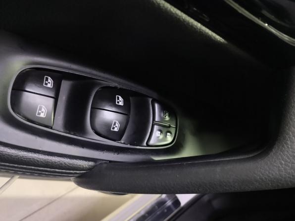 Nissan Qashqai II Рестайлинг с пробегом 2019 года, цена 1 740 000 рублей, 95507 км, внедорожник, Автокод Объявления