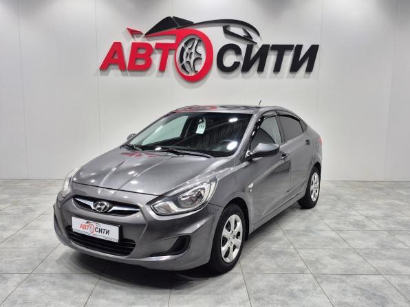 Hyundai Solaris I с пробегом 2013 года, цена 800 000 рублей, 153295 км, седан, Автокод Объявления