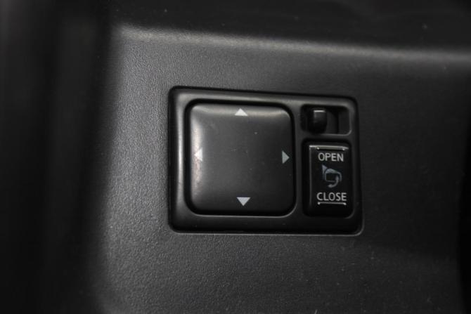 Nissan Patrol V (Y61) Рестайлинг с пробегом 2007 года, цена 1 357 000 рублей, 369673 км, внедорожник, Автокод Объявления