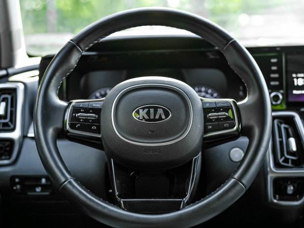 Kia Sorento IV с пробегом 2021 года, цена 3 470 000 рублей, 97045 км, внедорожник, Автокод Объявления