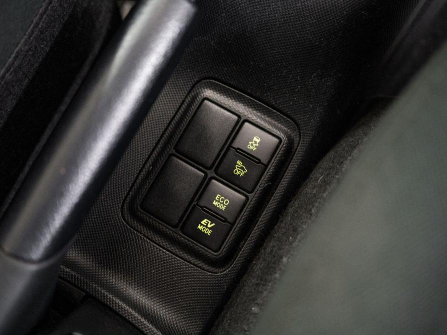 Toyota Aqua I Рестайлинг 2 Иркутск  - изображение 15