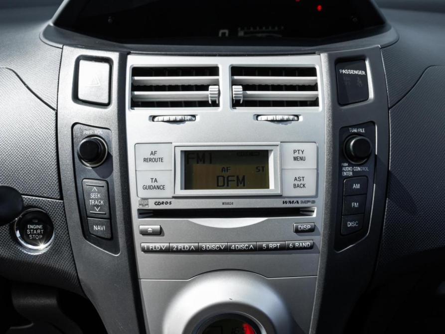 Toyota Yaris II Ставрополь  - изображение 13