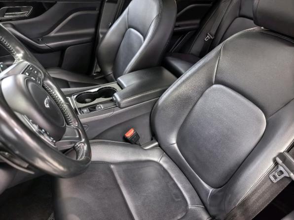 Jaguar F-Pace I с пробегом 2016 года, цена 2 380 000 рублей, 145000 км, внедорожник, Автокод Объявления