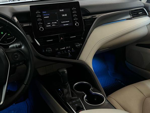 Toyota Camry VIII (XV70) Рестайлинг с пробегом 2022 года, цена 3 500 000 рублей, 45625 км, седан, Автокод Объявления