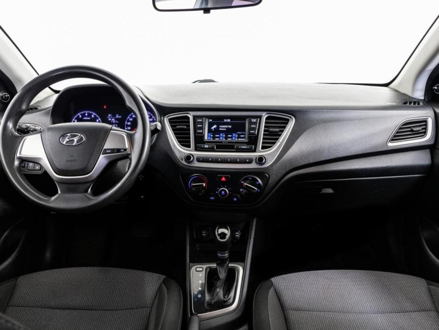 Hyundai Solaris II Санкт-Петербург  - изображение 11