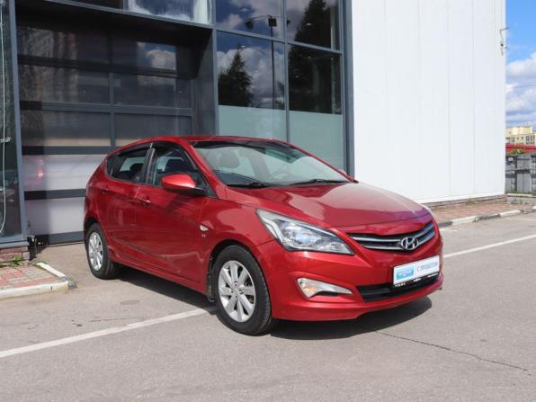 Hyundai Solaris I Рестайлинг с пробегом 2015 года, цена 1 078 000 рублей, 73000 км, хэтчбек, Автокод Объявления