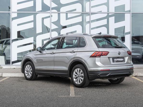 Volkswagen Tiguan II Рестайлинг с пробегом 2021 года, цена 3 199 000 рублей, 106902 км, внедорожник, Автокод Объявления