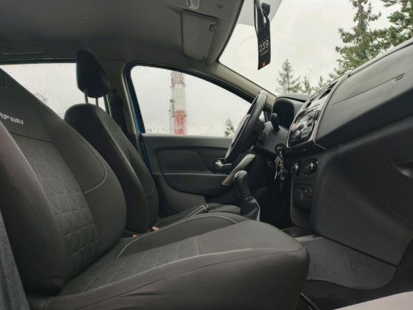 Renault Sandero II с пробегом 2015 года, цена 849 000 рублей, 121700 км, хэтчбек, Автокод Объявления
