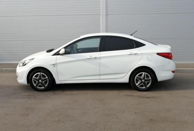 Hyundai Solaris I с пробегом 2012 года, цена 570 000 рублей, 240348 км, седан, Автокод Объявления