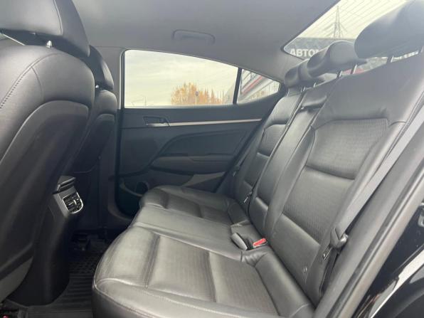 Hyundai Elantra VI (AD) с пробегом 2016 года, цена 1 310 000 рублей, 209309 км, седан, Автокод Объявления