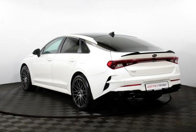 Kia K5 II с пробегом 2020 года, цена 1 700 000 рублей, 240689 км, седан, Автокод Объявления