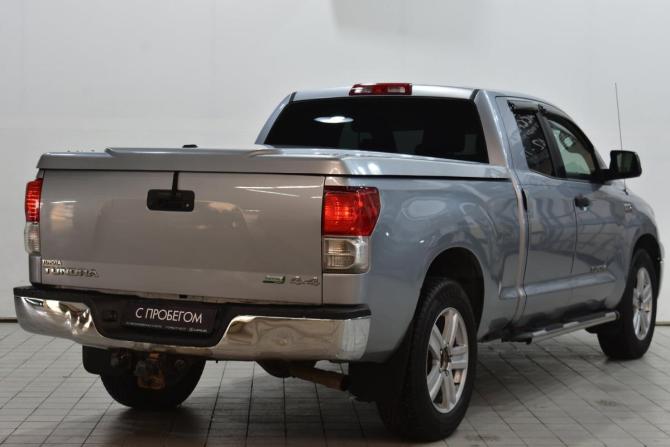 Toyota Tundra II с пробегом 2011 года, цена 2 540 000 рублей, 300000 км, пикап, Автокод Объявления