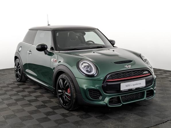 Mini Hatch III (F55/F56) Рестайлинг с пробегом 2020 года, цена 2 990 000 рублей, 84800 км, хэтчбек, Автокод Объявления