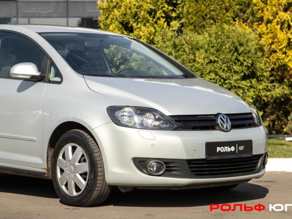 Volkswagen Golf Plus II с пробегом 2010 года, цена 848 000 рублей, 50639 км, хэтчбек, Автокод Объявления
