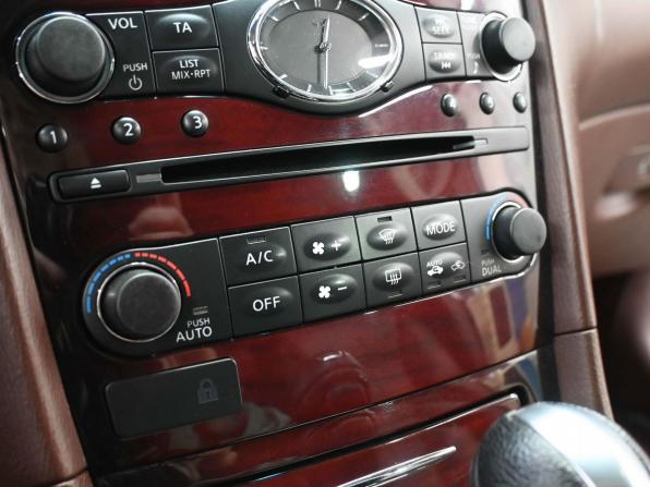 Infiniti QX50 I Рестайлинг с пробегом 2016 года, цена 2 049 900 рублей, 185030 км, внедорожник, Автокод Объявления
