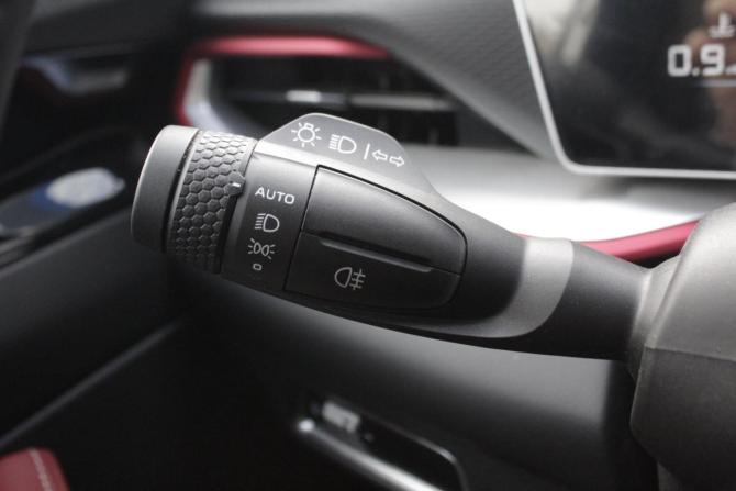 Geely Coolray I Рестайлинг с пробегом 2024 года, цена 2 170 000 рублей, 36179 км, внедорожник, Автокод Объявления