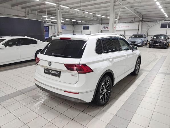 Volkswagen Tiguan II с пробегом 2017 года, цена 2 655 000 рублей, 180251 км, внедорожник, Автокод Объявления
