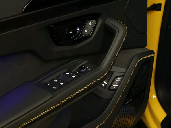 Lamborghini Urus I Рестайлинг с пробегом 2025 года, цена 43 500 000 рублей, 57 км, внедорожник, Автокод Объявления