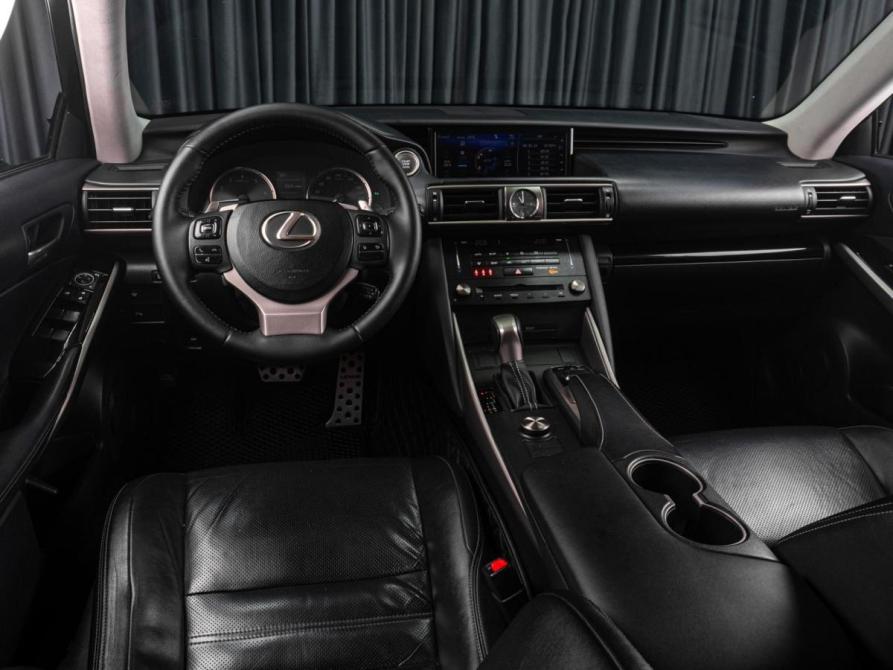 Lexus IS III Рестайлинг Тюмень  - изображение 13