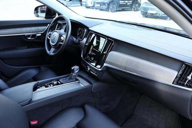 Volvo S90 II Рестайлинг с пробегом 2021 года, цена 3 043 000 рублей, 83441 км, седан, Автокод Объявления