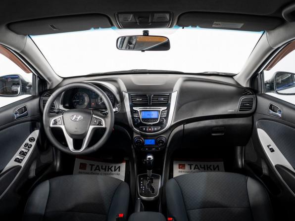 Hyundai Solaris I с пробегом 2014 года, цена 950 500 рублей, 98002 км, хэтчбек, Автокод Объявления
