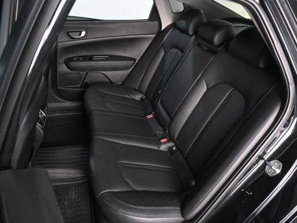 Kia Optima IV Рестайлинг с пробегом 2018 года, цена 2 099 000 рублей, 136787 км, седан, Автокод Объявления