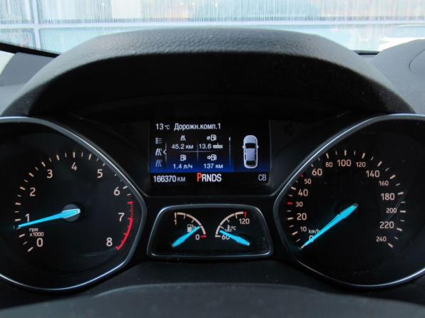 Ford Kuga II Рестайлинг с пробегом 2017 года, цена 1 550 000 рублей, 166370 км, внедорожник, Автокод Объявления