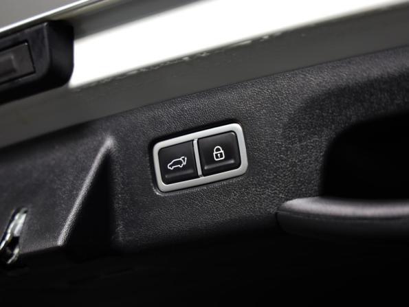 Kia Sorento IV с пробегом 2020 года, цена 3 629 000 рублей, 92115 км, внедорожник, Автокод Объявления