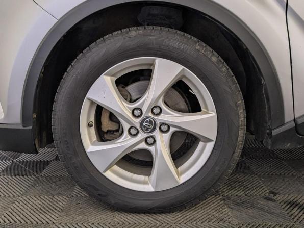 Toyota C-HR I с пробегом 2018 года, цена 1 970 000 рублей, 156834 км, внедорожник, Автокод Объявления