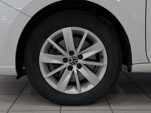 Volkswagen Polo VI с пробегом 2021 года, цена 1 930 000 рублей, 57829 км, лифтбек, Автокод Объявления