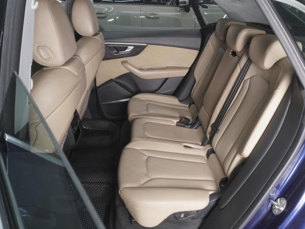 Audi Q8 I (4M) с пробегом 2018 года, цена 5 950 000 рублей, 140803 км, внедорожник, Автокод Объявления