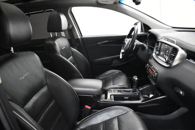 Kia Sorento III Prime Рестайлинг с пробегом 2018 года, цена 2 370 000 рублей, 185971 км, внедорожник, Автокод Объявления