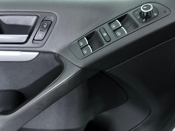 Volkswagen Tiguan I Рестайлинг с пробегом 2012 года, цена 1 490 000 рублей, 135200 км, внедорожник, Автокод Объявления