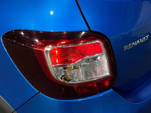 Renault Sandero II с пробегом 2018 года, цена 1 194 000 рублей, 87200 км, хэтчбек, Автокод Объявления