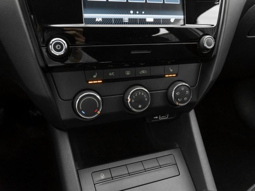 Skoda Octavia III (A7) Рестайлинг Москва  - изображение 16