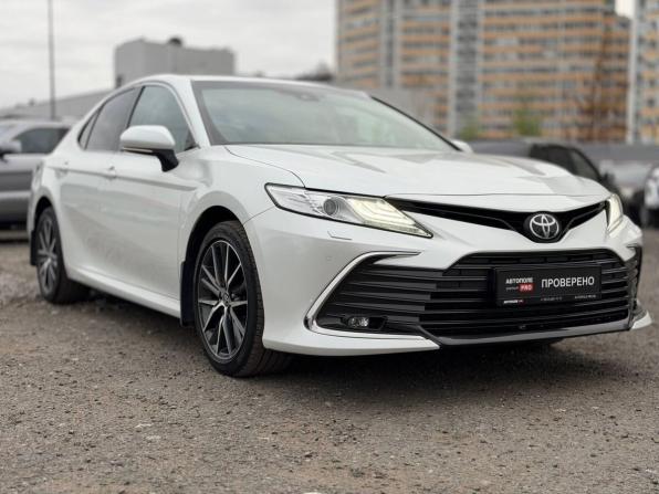 Toyota Camry VIII (XV70) Рестайлинг с пробегом 2021 года, цена 3 275 000 рублей, 74657 км, седан, Автокод Объявления