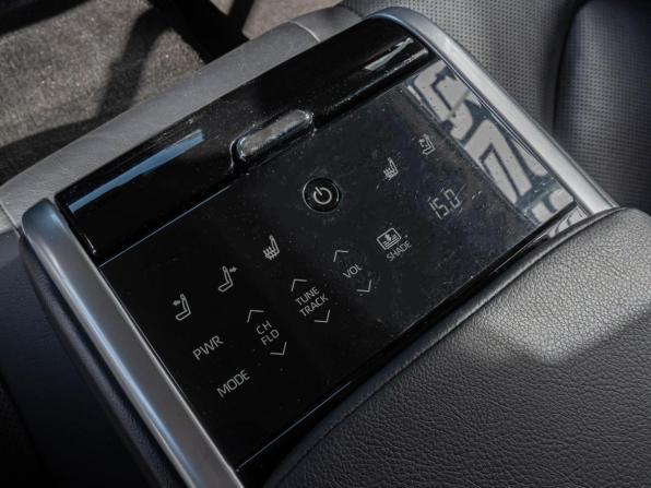 Toyota Camry VIII (XV70) с пробегом 2019 года, цена 3 370 000 рублей, 92045 км, седан, Автокод Объявления