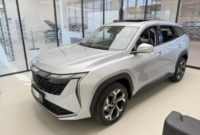 Новый Geely Atlas II 2026 года, цена 3 449 990 рублей, внедорожник, Автокод Объявления