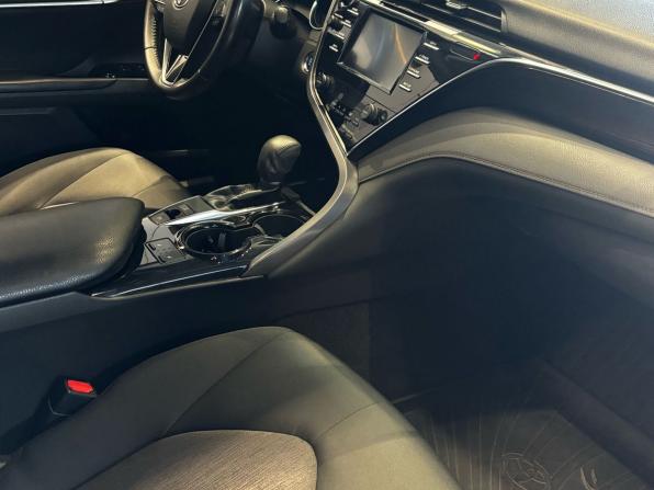 Toyota Camry VIII (XV70) с пробегом 2018 года, цена 2 530 000 рублей, 233000 км, седан, Автокод Объявления