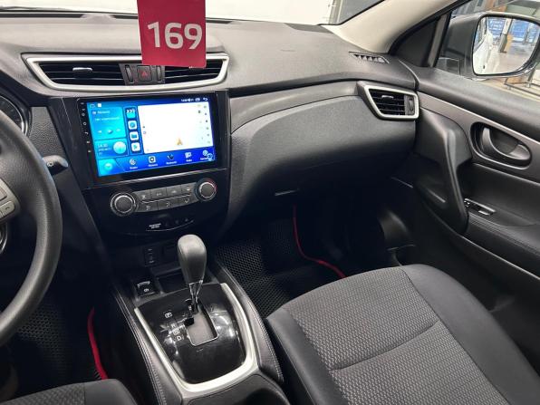 Nissan Qashqai II с пробегом 2015 года, цена 1 629 000 рублей, 90598 км, внедорожник, Автокод Объявления