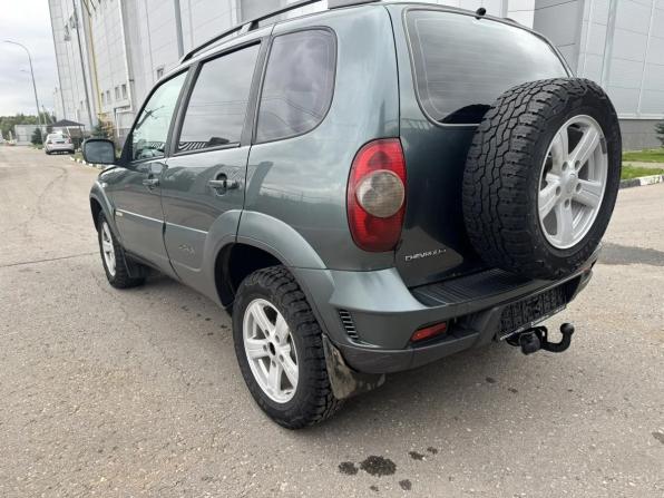 Chevrolet Niva I Рестайлинг с пробегом 2017 года, цена 394 000 рублей, 235102 км, внедорожник, Автокод Объявления