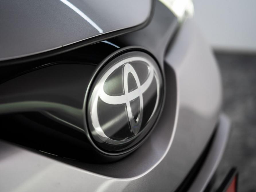Toyota C-HR I Иркутск  - изображение 21