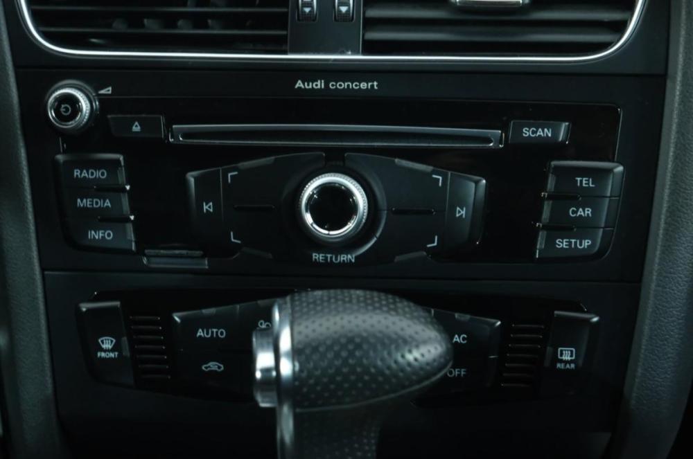 Audi A4 IV (B8) Рестайлинг Омск  - изображение 15