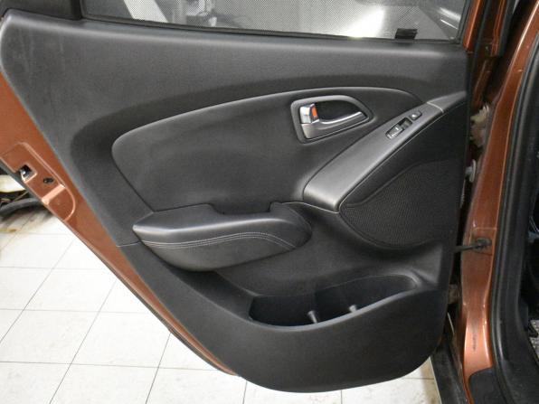 Hyundai ix35 I Рестайлинг с пробегом 2014 года, цена 1 299 000 рублей, 166941 км, внедорожник, Автокод Объявления